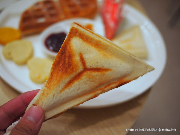 Brown Sugar紅糖輕食:【食記】台中Brown Sugar 紅糖輕食親子餐廳@西屯捷運BRT玉門路 : 口味平實,健康取向,讓孩童吃的更安心!