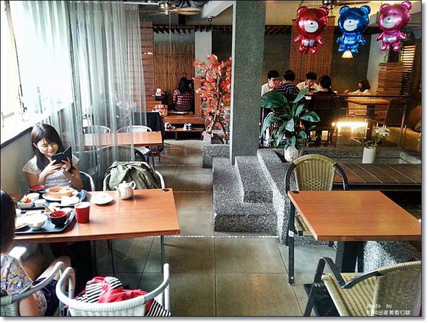 10264846_842772212418435_1043626294_n