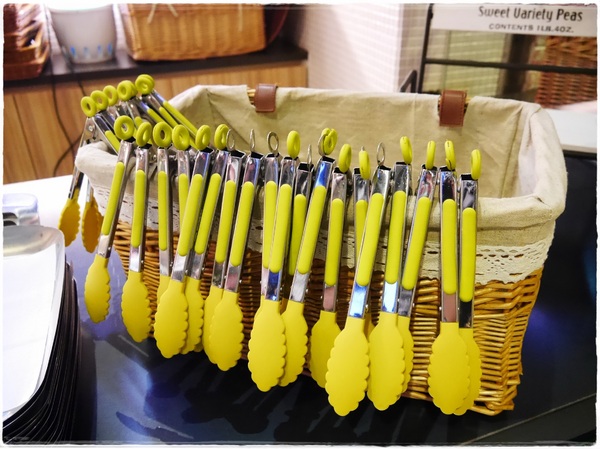 2F Lite 貳拂咖啡:【內湖】2F Lite 貳拂咖啡,都會「輕」風格概念餐廳,義麵/晨餐/排餐/三明治/可頌脆餅/咖啡/手做氣泡水