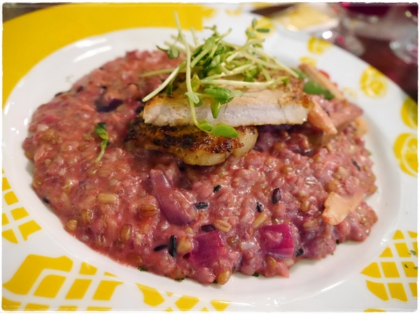 2F Lite 貳拂咖啡:【內湖】2F Lite 貳拂咖啡,都會「輕」風格概念餐廳,義麵/晨餐/排餐/三明治/可頌脆餅/咖啡/手做氣泡水