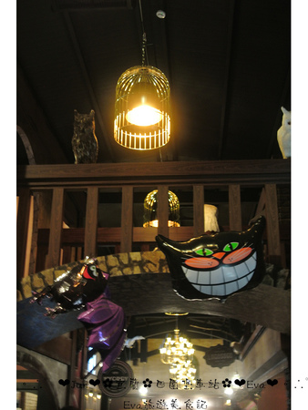 哈利波特的奇幻世界~四圍堡車站:【食遊記】oO。宜蘭 礁溪 四圍堡車站+櫻桃谷 哈利波特魔法世界、超長拐子骨麵包、四圍堡櫻桃谷、現烤Pizza、自選料冰淇淋、旅遊、食記 可愛又魔幻的哈利波特霍格華茲城堡風餐廳的四圍堡車站,大家朝聖了嘛?!。o○。