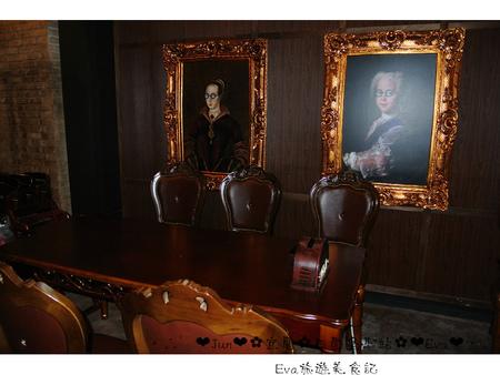 哈利波特的奇幻世界~四圍堡車站:【食遊記】oO。宜蘭 礁溪 四圍堡車站+櫻桃谷 哈利波特魔法世界、超長拐子骨麵包、四圍堡櫻桃谷、現烤Pizza、自選料冰淇淋、旅遊、食記 可愛又魔幻的哈利波特霍格華茲城堡風餐廳的四圍堡車站,大家朝聖了嘛?!。o○。