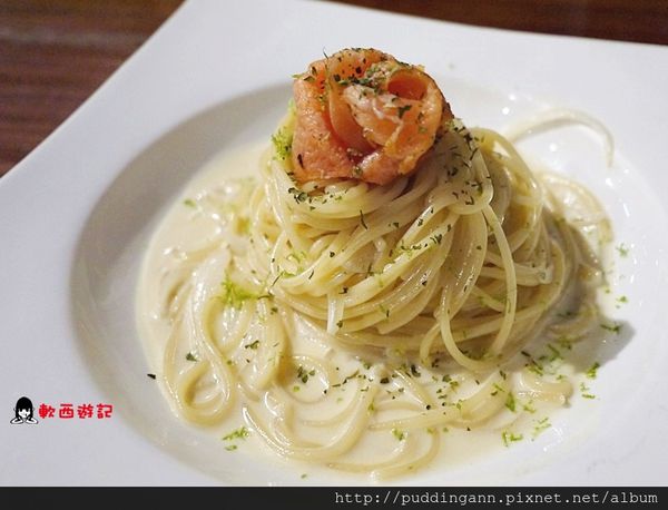P1400515檸檬奶油燻鮭麵.JPG