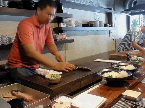 漁火日本料理：漁火日式料理-苓雅區青年二路43號