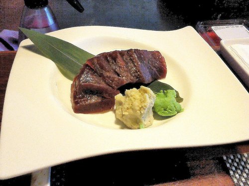 漁火日本料理：漁火日式料理-苓雅區青年二路43號