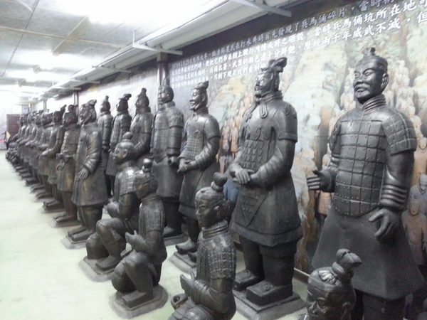 白人牙膏觀光工廠：[嘉義][景點]白人牙膏觀光工廠~好逛好吃好好玩