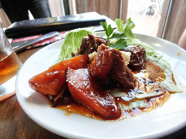 Bravo Beer布娜飛比利時啤酒餐廳(公益店)(公益店):【品酒會】(文末有禮物)品嘗比利時啤酒的歷史與文化~體驗多重層次的微醺♫比利時啤酒品酒會~@Bravo Beer布娜飛比利時啤酒餐廳(公益店)