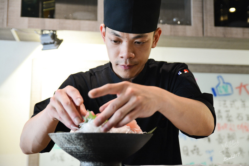 [板橋美食]Show壽司創意料理、日本料理、生魚片、壽司丼飯、握壽司、燒烤(捷運新埔站、捷運板橋站):Banbi217 美食旅遊