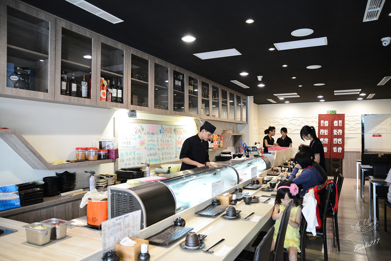 [板橋美食]Show壽司創意料理、日本料理、生魚片、壽司丼飯、握壽司、燒烤(捷運新埔站、捷運板橋站):Banbi217 美食旅遊