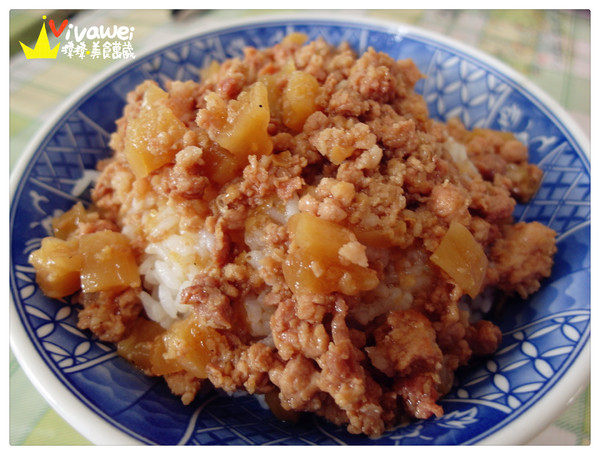 小食光：苗栗銅鑼鄉｜純粹而美味的平價客家小食專賣店『小食光麵堂』 銅鑼火車站 油桐花季 水晶餃 乾麵 麵線 推薦 便宜 美食 小吃