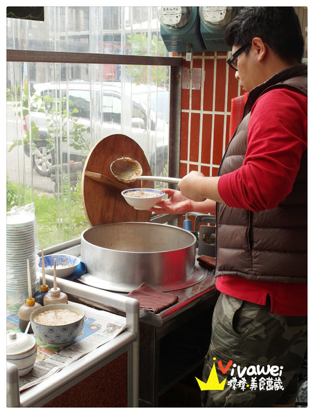 小食光：苗栗銅鑼鄉｜純粹而美味的平價客家小食專賣店『小食光麵堂』 銅鑼火車站 油桐花季 水晶餃 乾麵 麵線 推薦 便宜 美食 小吃