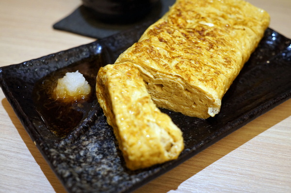 玄麻蕎麥處:(胖樺食記)台北東區216巷「玄麻蕎麥處」。美味的蕎麥麵佐以濃郁的湯頭及扎實的配料(內含完整菜單)。