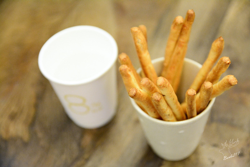 [台北捷運東門站]8%ice 甜鹹點心屋,永康金華街的日式建築與法式閃電泡芙、鹹派、水果塔(台北大安區):Banbi217 美食旅遊