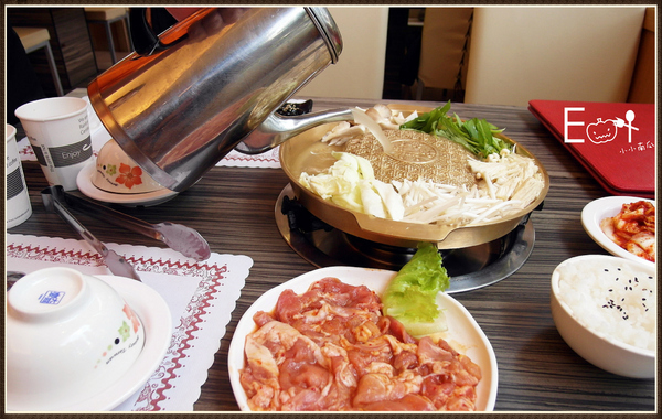 韓御鮮餐館:【口碑卷】韓御鮮餐館//讓人瘋狂的泡菜美味~