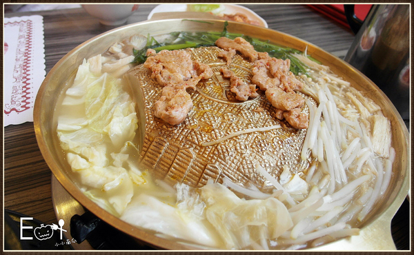 韓御鮮餐館:【口碑卷】韓御鮮餐館//讓人瘋狂的泡菜美味~