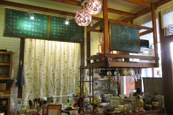 攝香攝影主題咖啡館：【南投。草屯】攝香咖啡館~藏於巷弄裡的特別咖啡館