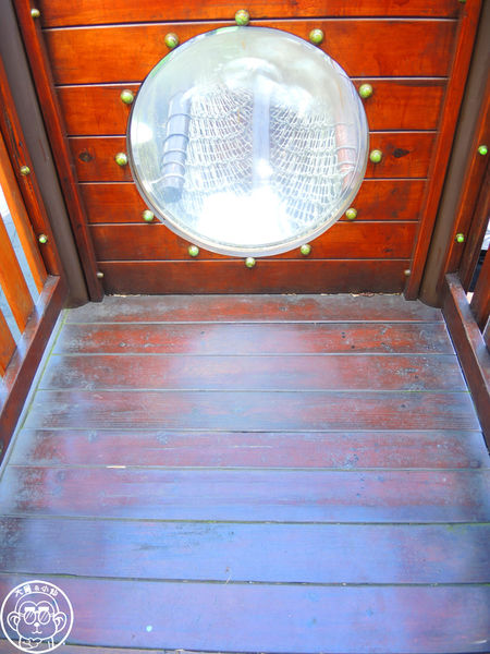 中山國小:作伙來企投【宜蘭・中山國小】四座溜滑梯讓小朋友玩瘋了