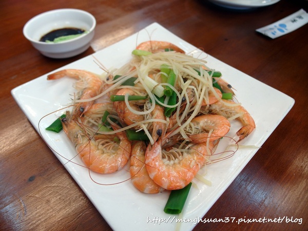 豪霸海鮮料理：食記►新北新店┃豪霸海鮮餐廳┃台灣尚青！（窩客島體驗）