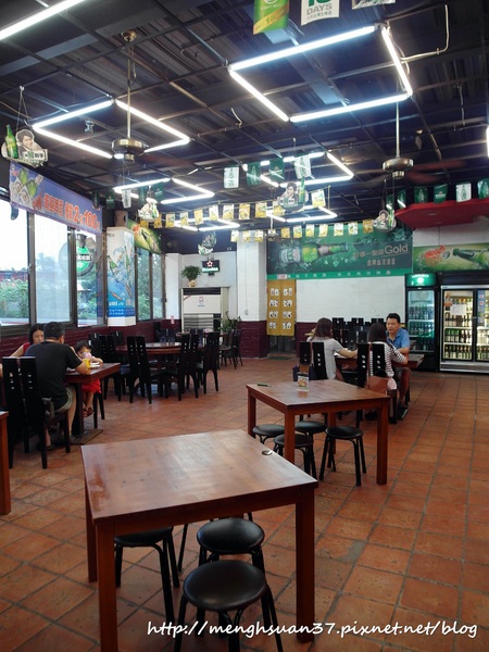 豪霸海鮮料理：食記►新北新店┃豪霸海鮮餐廳┃台灣尚青！（窩客島體驗）