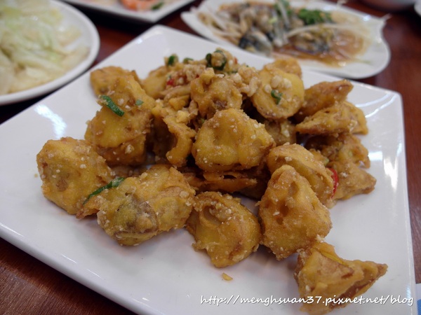 豪霸海鮮料理：食記►新北新店┃豪霸海鮮餐廳┃台灣尚青！（窩客島體驗）