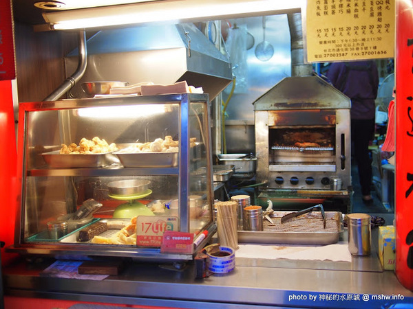 中原大學家鄉碳烤雞排：【食記】台北中原大學家鄉碳炭烤雞排@大安MRT信義安和&六張犁臨江街通化觀光夜市 : 皮薄肉嫩口味尚可