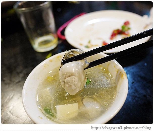 捷運西門站-鮮納肚-百元熱炒-台菜日式料理-39-酸菜蚵仔湯