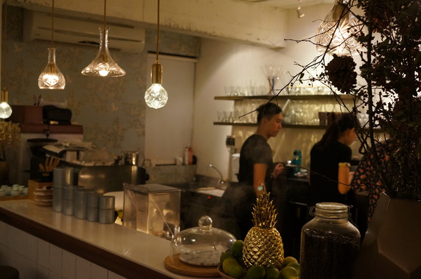 貳房苑 Livingreen:(胖樺食記)台北市大安區貳房苑 Livingreen。充滿藝術氣息的特色店家提供手工甜點及主餐。