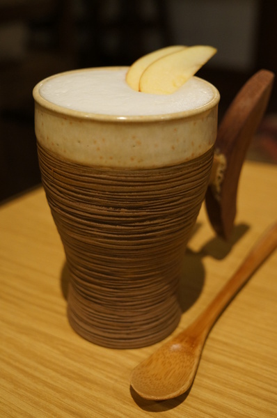 貳房苑 Livingreen:(胖樺食記)台北市大安區貳房苑 Livingreen。充滿藝術氣息的特色店家提供手工甜點及主餐。