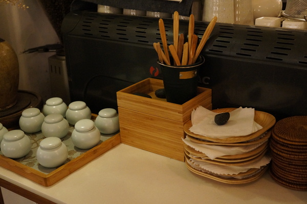 貳房苑 Livingreen:(胖樺食記)台北市大安區貳房苑 Livingreen。充滿藝術氣息的特色店家提供手工甜點及主餐。