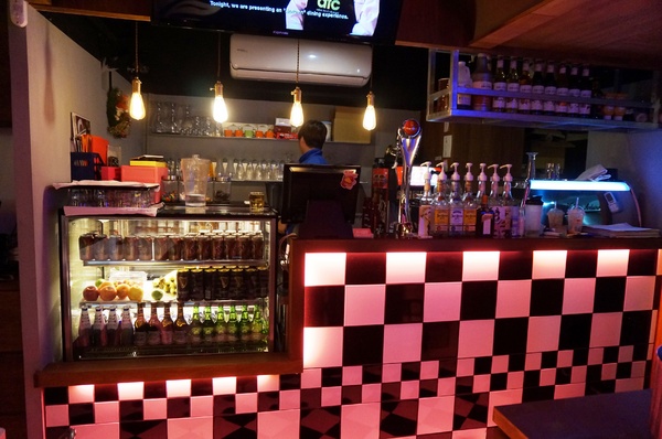 Fantasy Diner 潮流美式餐廳：[忠孝敦化] Fantasy Diner 潮流美式餐廳：多樣化選擇～