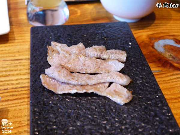 羊角BAR 炭燒和牛專門:羊角BAR炭燒和牛專門,頂級和牛有專人燒烤服務,高級享受~