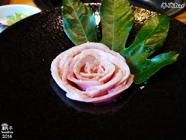 羊角BAR 炭燒和牛專門:羊角BAR炭燒和牛專門,頂級和牛有專人燒烤服務,高級享受~