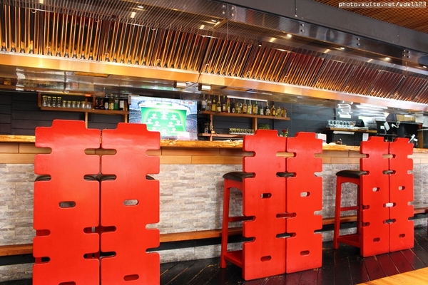 羊角 日式炭火燒肉(大墩旗艦店):羊角BAR 炭燒和牛專門✪頂極肉品、專人服務、美味饗宴~103.07.07