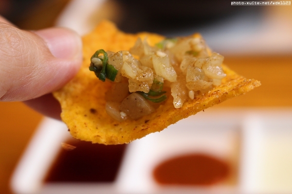 羊角 日式炭火燒肉(大墩旗艦店)：羊角BAR 炭燒和牛專門✪頂極肉品、專人服務、美味饗宴~103.07.07