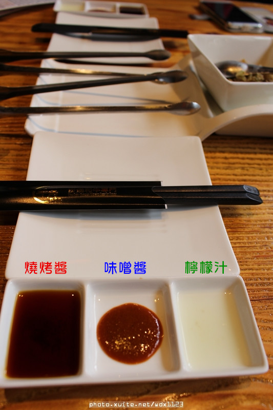 羊角 日式炭火燒肉(大墩旗艦店):羊角BAR 炭燒和牛專門✪頂極肉品、專人服務、美味饗宴~103.07.07