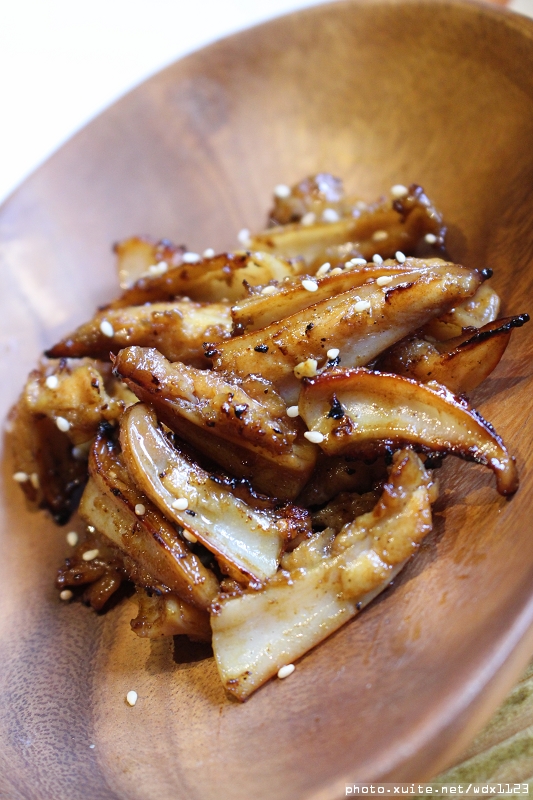 羊角 日式炭火燒肉(大墩旗艦店)：羊角BAR 炭燒和牛專門✪頂極肉品、專人服務、美味饗宴~103.07.07