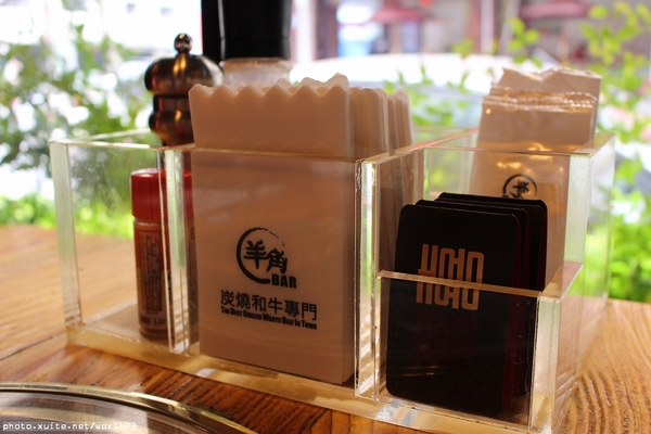 羊角 日式炭火燒肉(大墩旗艦店):羊角BAR 炭燒和牛專門✪頂極肉品、專人服務、美味饗宴~103.07.07