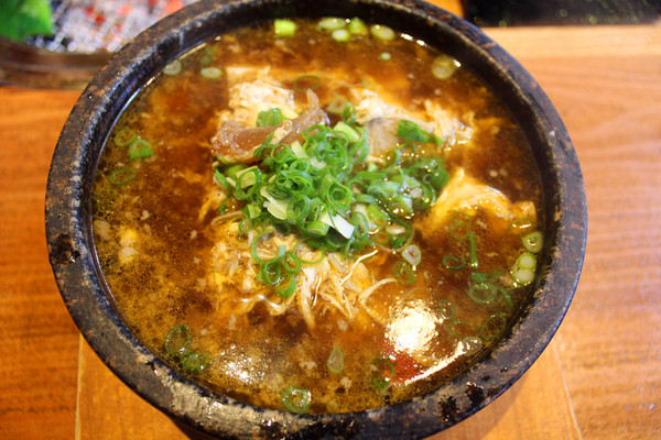 羊角BAR 炭燒和牛專門：[台中]服務與食材的頂級享受 羊角BAR 炭燒和牛專門