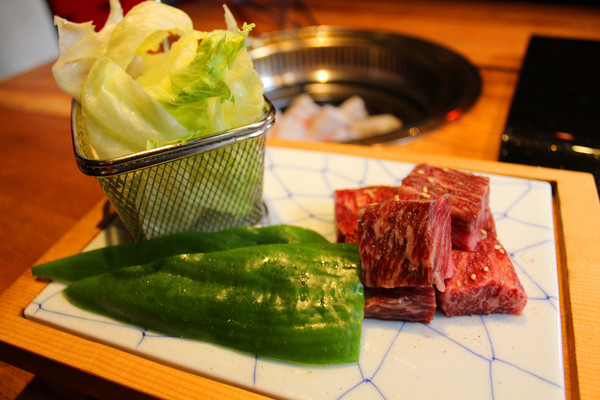 羊角BAR 炭燒和牛專門：[台中]服務與食材的頂級享受 羊角BAR 炭燒和牛專門