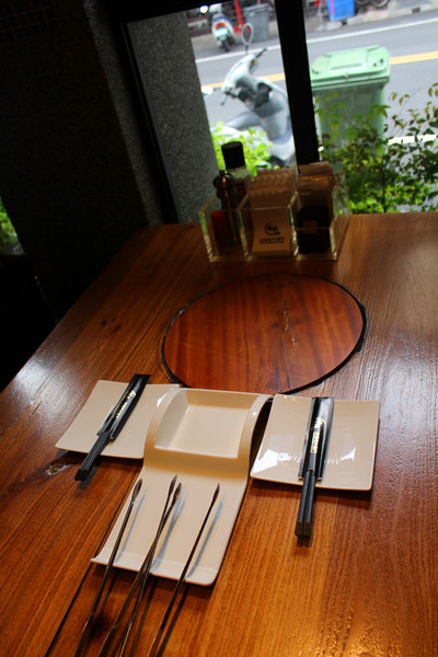 羊角BAR 炭燒和牛專門：[台中]服務與食材的頂級享受 羊角BAR 炭燒和牛專門