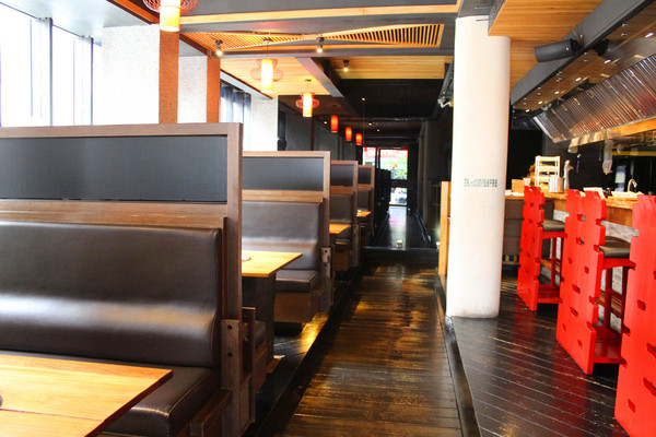 羊角BAR 炭燒和牛專門：[台中]服務與食材的頂級享受 羊角BAR 炭燒和牛專門