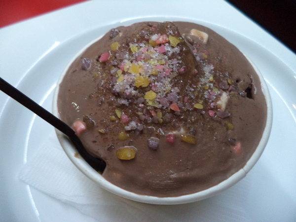 Cool N2 分子虎分子雪糕專賣店:Cool N2 分子虎分子雪糕專賣店──高科技與美味兼具的特色冰品