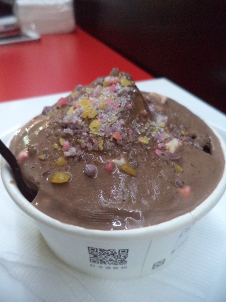 Cool N2 分子虎分子雪糕專賣店:Cool N2 分子虎分子雪糕專賣店──高科技與美味兼具的特色冰品