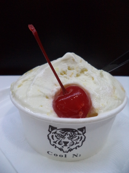 Cool N2 分子虎分子雪糕專賣店:Cool N2 分子虎分子雪糕專賣店──高科技與美味兼具的特色冰品