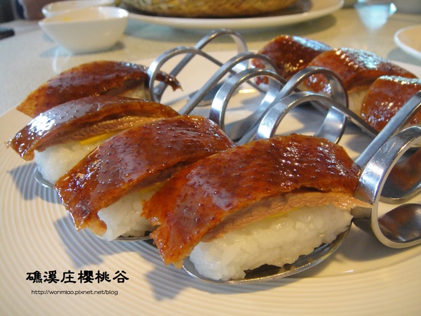 礁溪庄櫻桃谷:【口碑好好吃】好個 Never try to fly will be a dish!! 鴨の夢想飛行館 ★☆ 礁溪庄櫻桃谷 ☆★ (完整菜單)