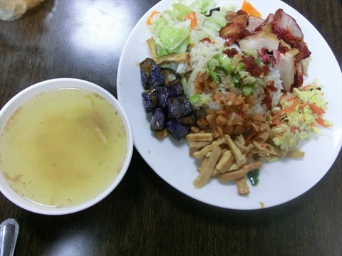 三寶飯 - 內湖區的名廚燒臘店)