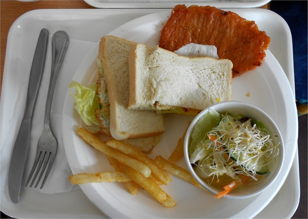 多倫多咖啡:多倫多咖啡(新光店)-苓雅區自強三路6號