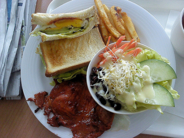 多倫多咖啡:多倫多咖啡(新光店)-苓雅區自強三路6號