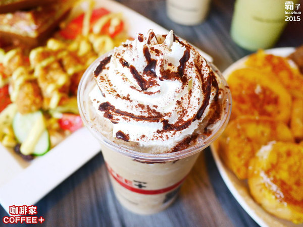 caffe+ 咖啡家(台中向上店)：COFFEE+咖啡家，英倫吐司好豐盛阿！！