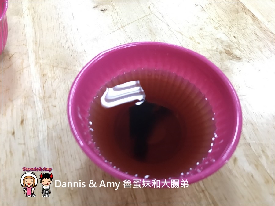 20161015《湖口牛肉麵店》中山牛肉麵。滷味。水餃 湖口工業區附近營區旁的排隊店︱影片 (13).jpg